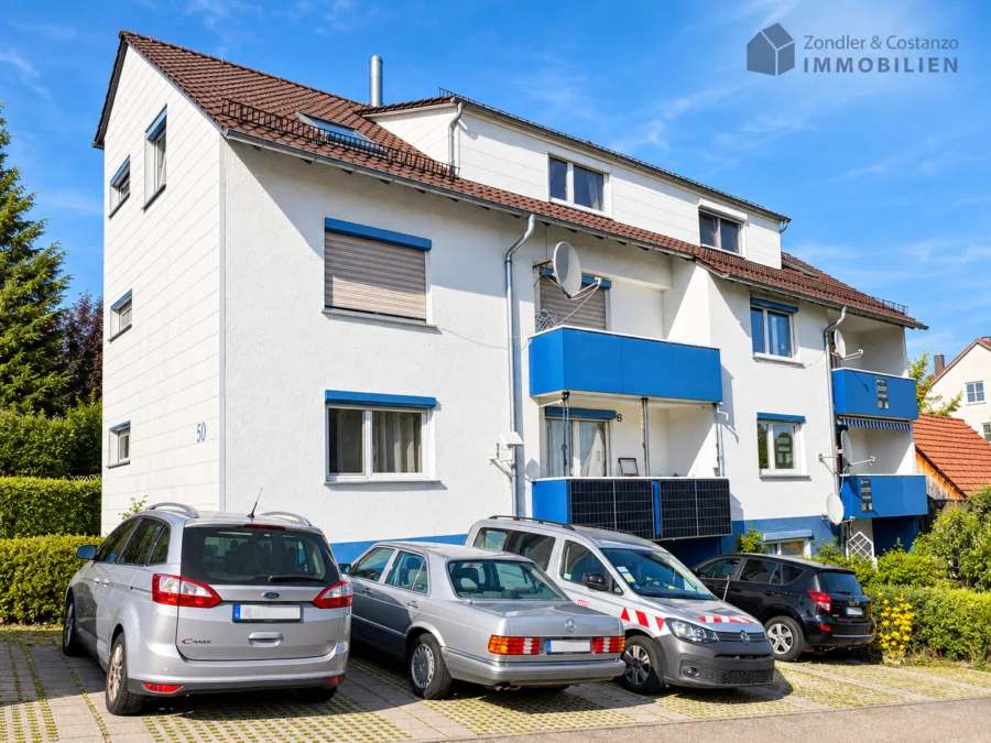 FANTASTISCHE AUSSICHT * 3-Zi.-Whg. mit Balkon und Pkw-Stpl. * frei ab sofort * ES-Liebersbronn *, 73732 Esslingen am Neckar, Etagenwohnung