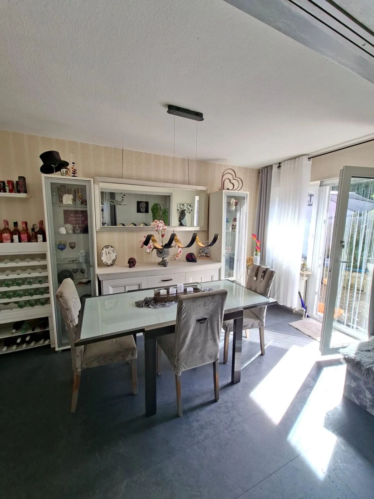 2eaaa32b-7c81-4566-a96b-e5c355f8e171