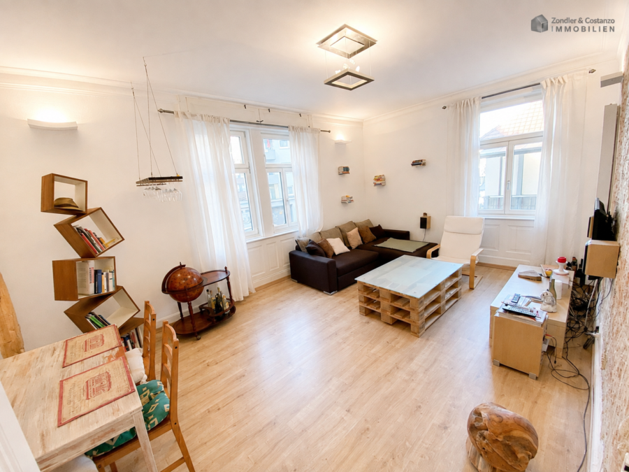 S-Mitte: Vollständig möblierte, gut ausgestattete 3-Zi.-Wohnung * EBK * 90 qm * gute Lage *, 70190 Stuttgart, Maisonettewohnung
