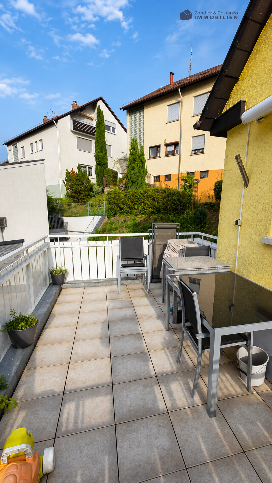 Balkon EG